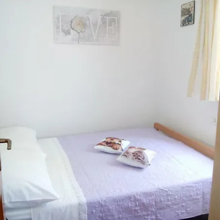 House Nikolina Prázdninový dům *