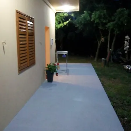 House Nikolina Tribanj-Kruscica